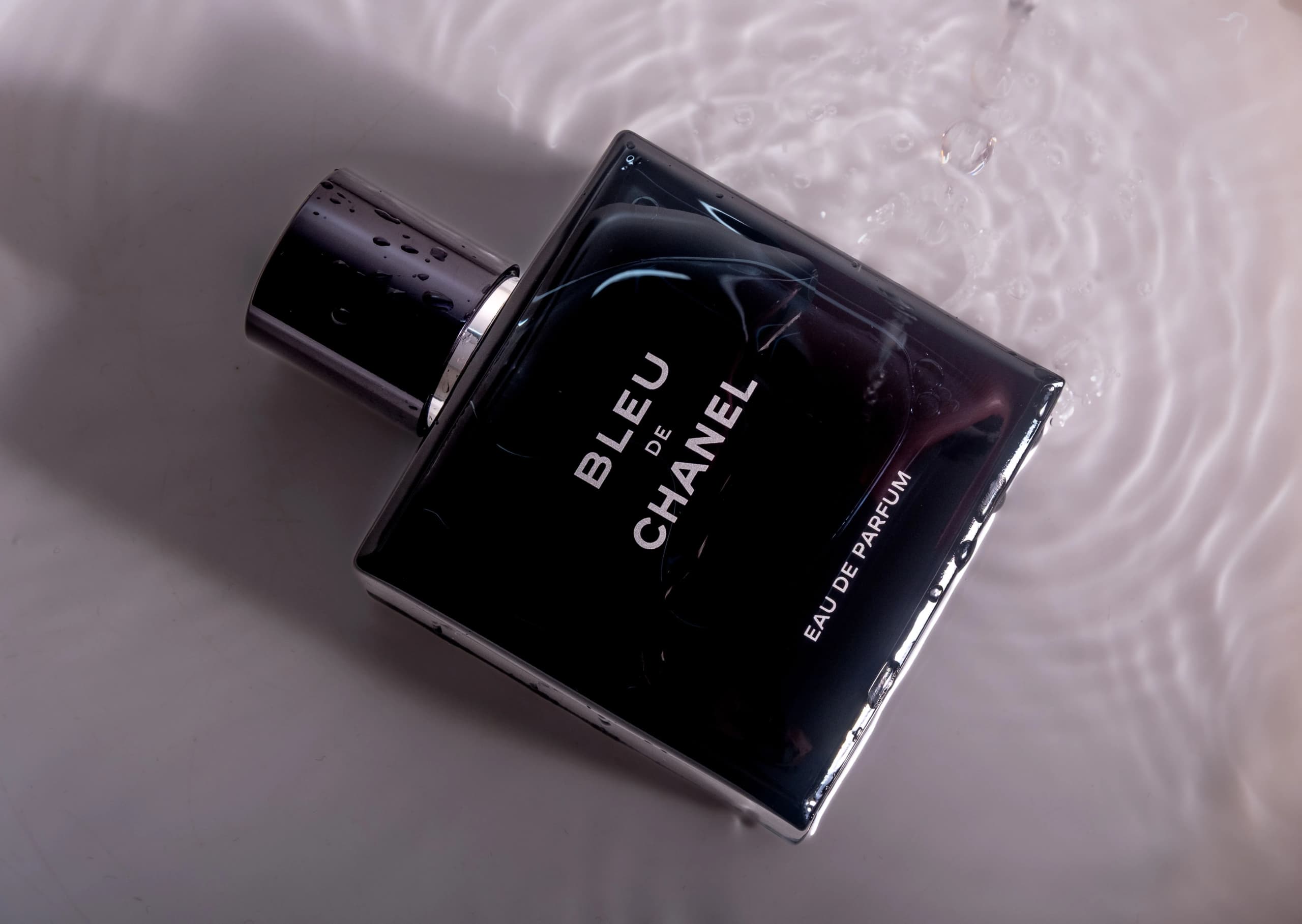 Chanel Bleu — frame 11