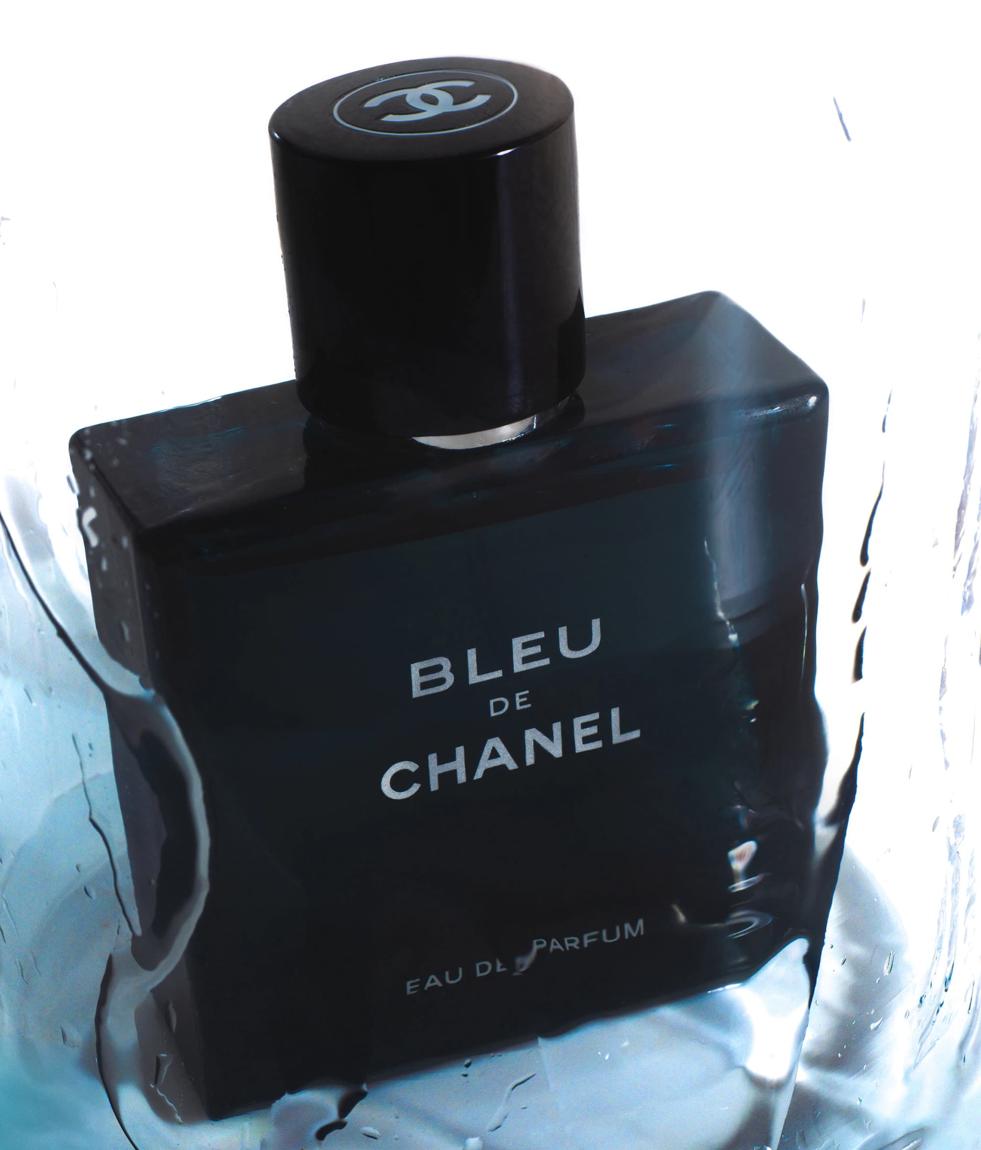 Chanel Bleu — frame 12